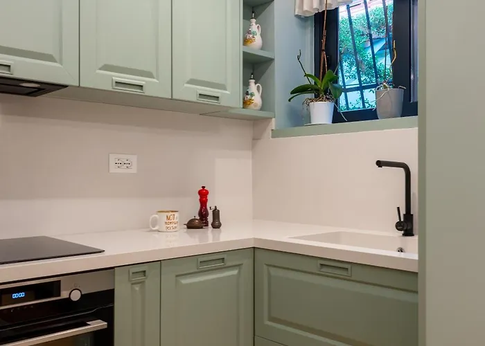 Garden Luxury Residences アパート