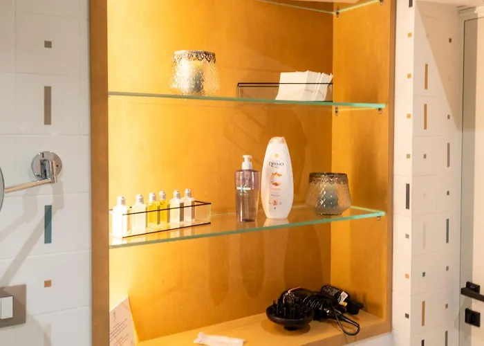 Garden Luxury Residences * ティラナ