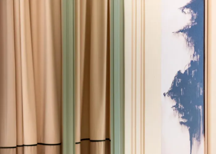 アパート Garden Luxury Residences ティラナ