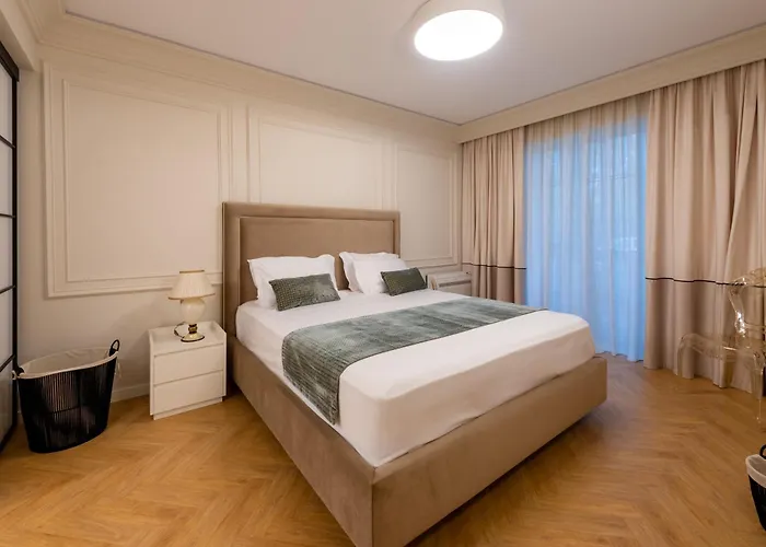 Garden Luxury Residences *